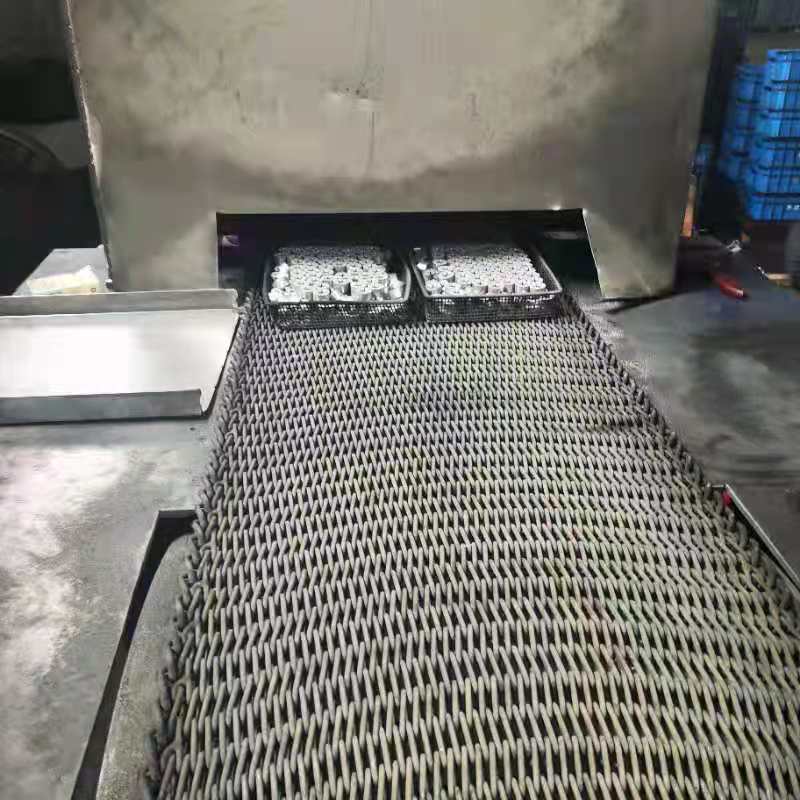 高溫金屬網(wǎng)帶材料選擇和用途有哪些？